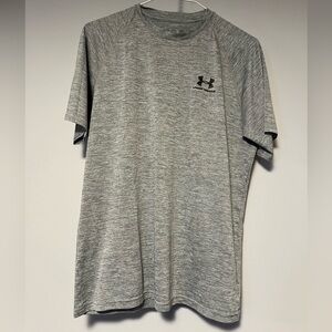 2/$10 UNDER ARMOUR Men’s T-Shirt